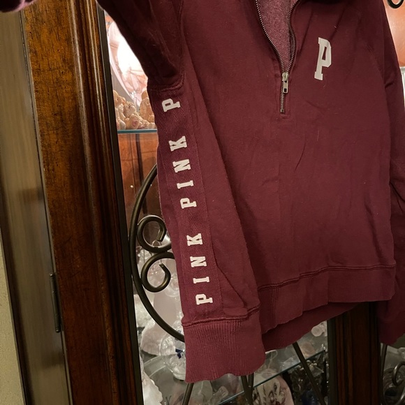 Victoria Secret PINK Sweatshirt - Picture 2 of 3